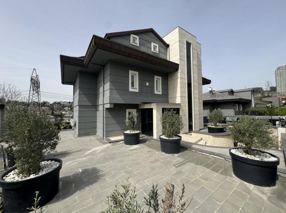 Acarkent'te Full Eşyalı 850 m2 Kapalı Alanlı Ultra Lüks Kiralık Villa