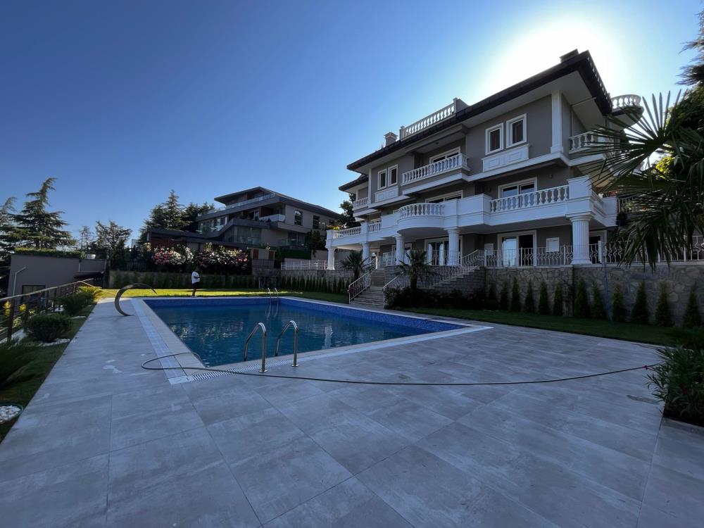 ACARKENT SİTESİ A GÜVENLİK KAPISINA YAKIN FIRSAT A TİPİ SATILIK VİLLA