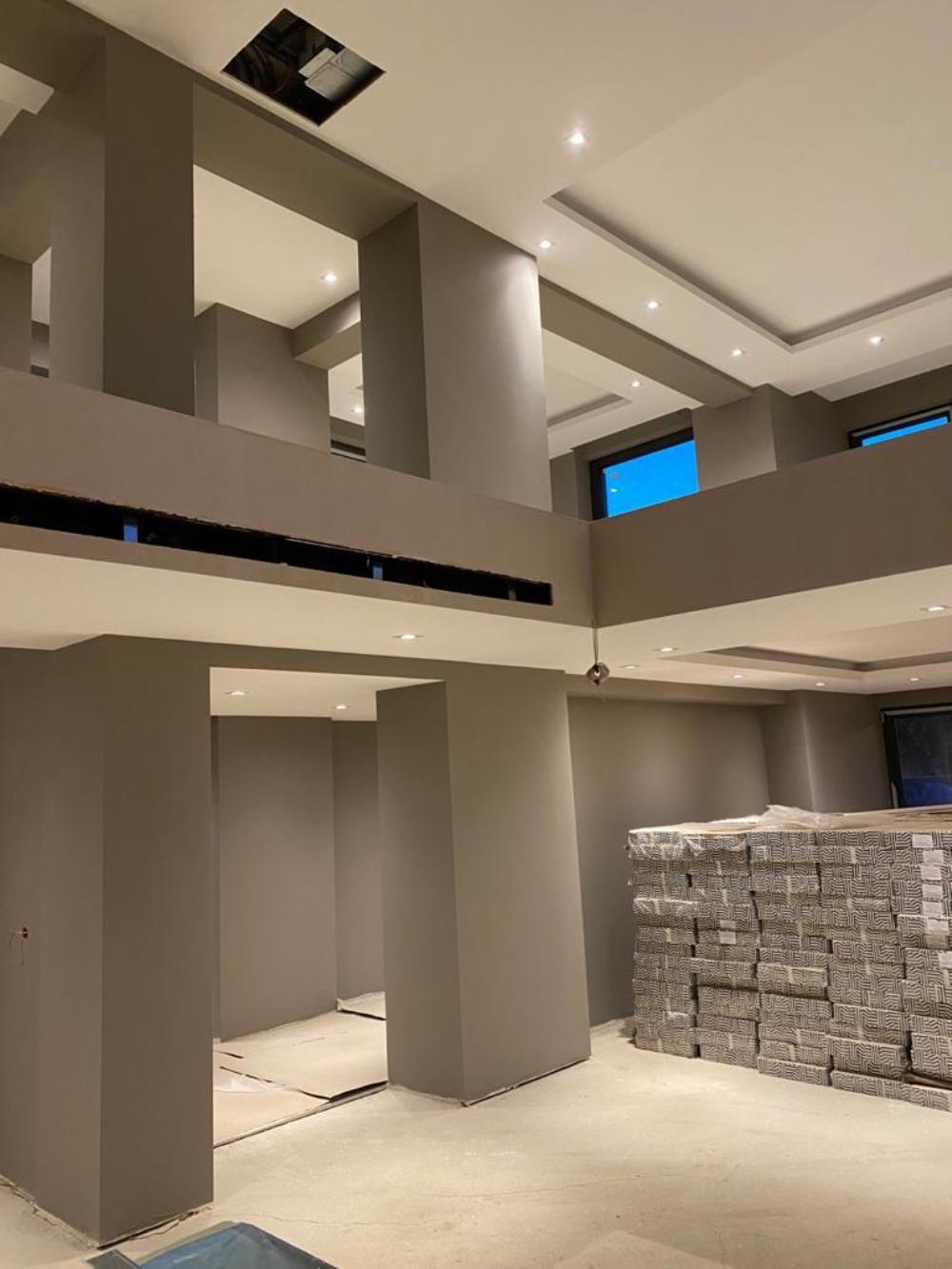 Acarkent'te Özel Konumda Köşe Parsel Full Eşyalı Modern Satılık Villa