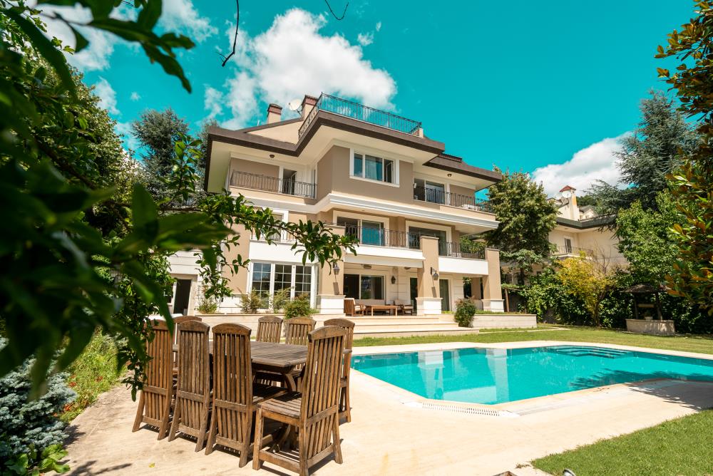 ACARKENT SİTESİ A KAPISINA YAKIN MODERN MİMARİ TASARIMLI B TİPİ SATILIK VİLLA