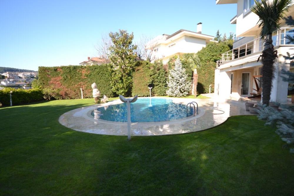 ACARKENT SİTESİ REVİZE EDİLMEYE UYGUN GENİŞ BAHÇELİ B TİPİ VİLLA