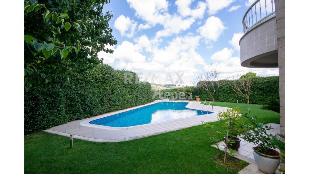 ACARKENT SİTESİ OTURUMA HAZIR BÜYÜTMELERİ YAPILMIŞ SATILIK BREVİZYON VİLLA